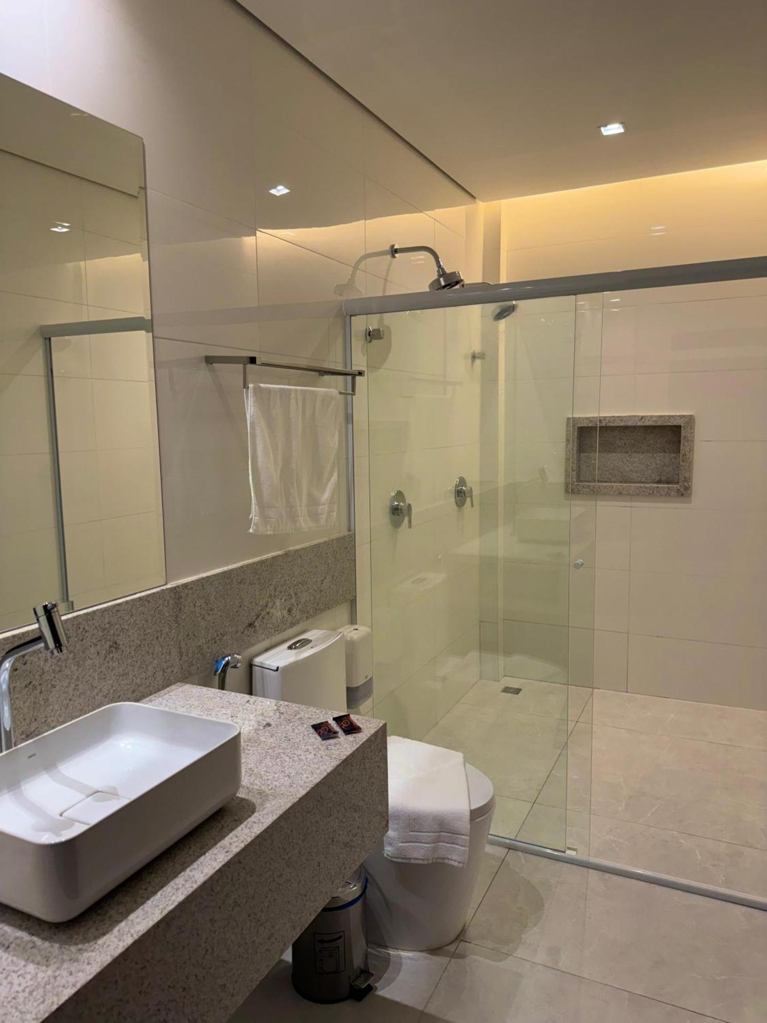Miracema do Tocantins Oasis Hotel מראה חיצוני תמונה