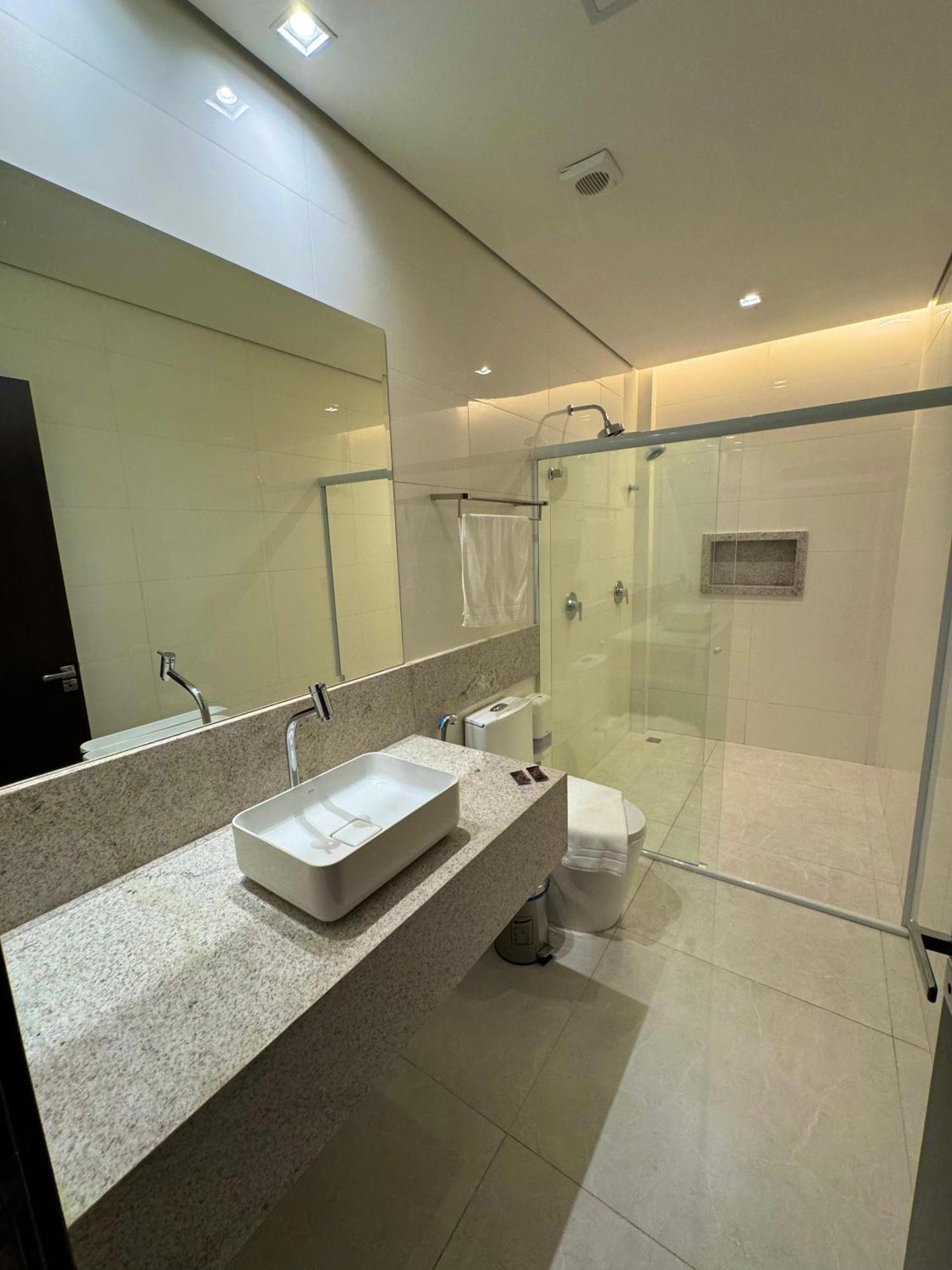 Miracema do Tocantins Oasis Hotel מראה חיצוני תמונה